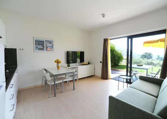Zwei-zimmer-wohnung Mit Seeblick By Interhome Apartmán *