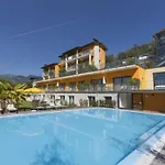 Lägenhet Zwei-zimmer-wohnung Mit Seeblick By Interhome *