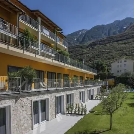 Apartment Zwei-zimmer-wohnung Mit Seeblick By Interhome Malcesine